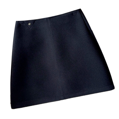 买过她家好几条短裙上身很有气质