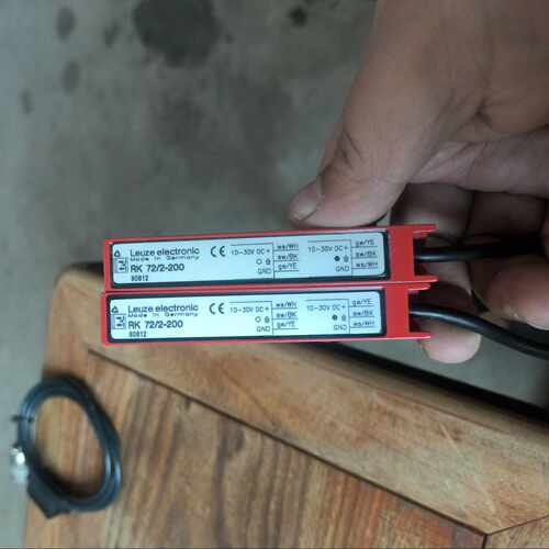 售前询价LEUZE ELECTRONIC RK 72/2-200 劳