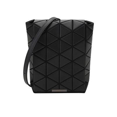 自营三宅一生单肩斜挎桶包