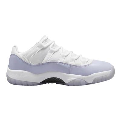 AJ11白紫低帮复古运动篮球鞋