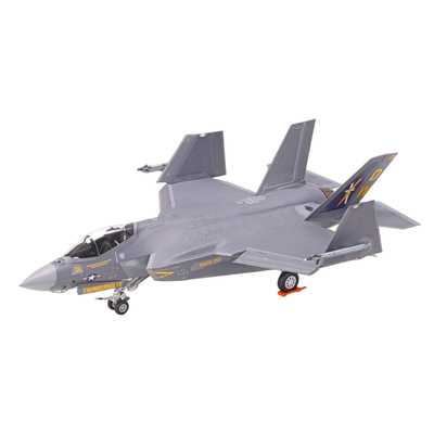 田宫拼装飞机闪电II舰载战斗机