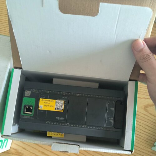 议价施耐德  TM241CE40T 模块  全新原装正品  议价销售 现货包邮