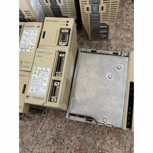 议价安川伺服驱动器SGDAA5AP200V维修