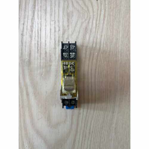 议价和泉继电器RJ2SCLD2424VDC电压带底座SJ