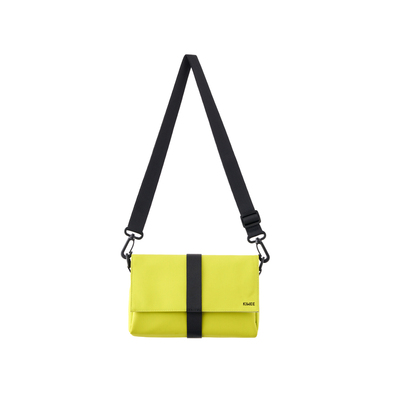 KIWEE未行原创防水三角包斜挎包