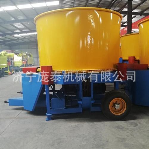 大型圆盘式打草机牛羊场秸秆饲料粉碎机养牛喂羊用青储铡草揉丝机