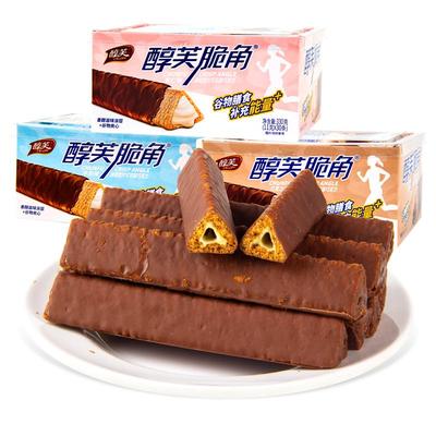 醇芙脆角巧克力涂层燕麦夹心饼干