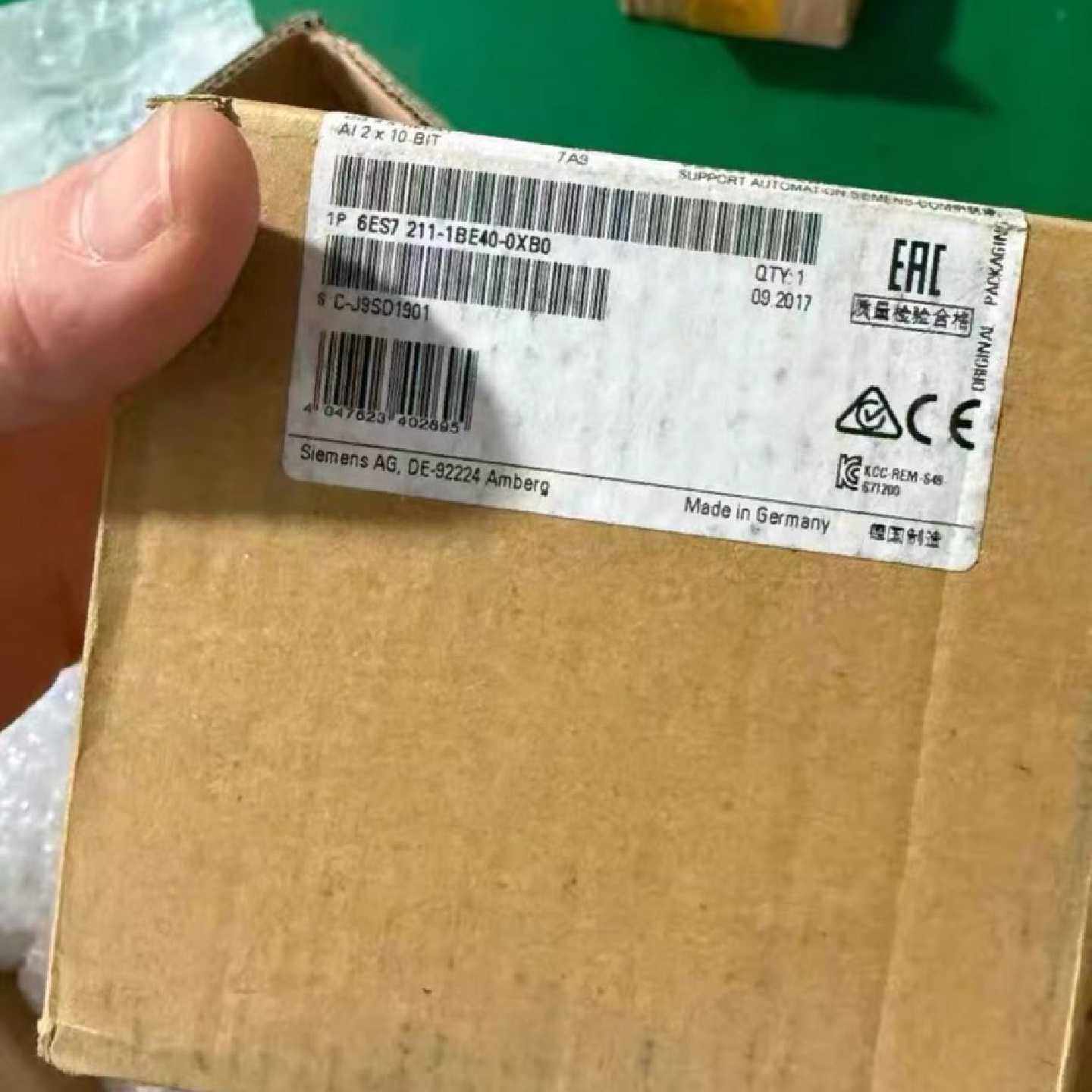6ES72111BE400XB0西门子S71200中