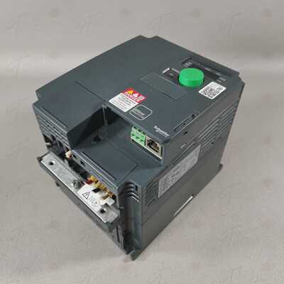 Schneider ATV320U30N4C Altivar 320
