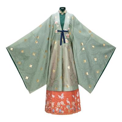 明制织金仿妆花披风马面裙