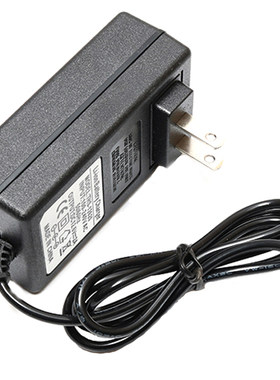 智能充电器4.2V8.4V12.6V