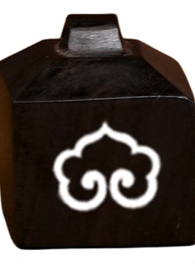 黑檀木镶纯银如意方形随身吊坠