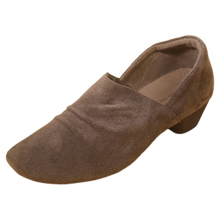 深口单鞋脚宽脚胖软皮软底真皮女鞋不累脚粗跟2025新款中跟一脚蹬