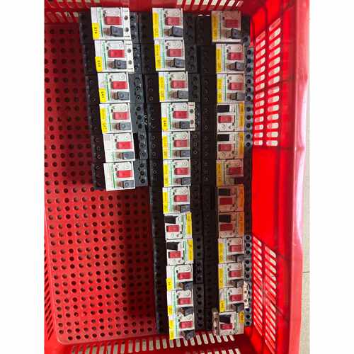 【请询价】马达保护器GV2ME05C拆机实物拍摄成如图现货
