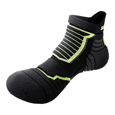 加厚毛巾底运动中筒袜