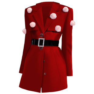 茬客秋季连衣裙女设计感小众气质年会红色立体玫瑰礼服通勤西装裙