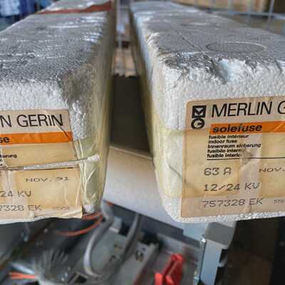 1 Pc X Fuse Circuit Breaker  MERLIN GERIN  Solefuse  63A  12