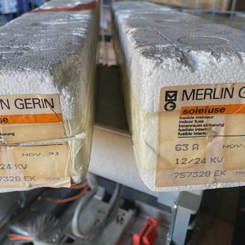 1 Pc X Fuse Circuit Breaker  MERLIN GERIN  Solefuse  63A  12