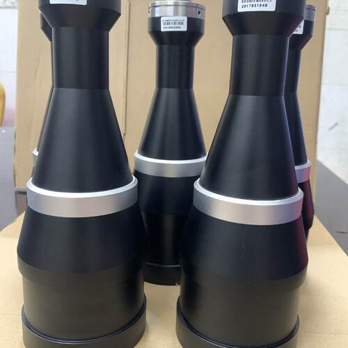 议价锐灿双远心镜头xf-5mdt0.3x200-1c，成色漂亮如图所示，镜片