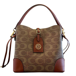 包包女水桶包2026新款高级感复古时尚斜挎包大容量休闲百搭手提包