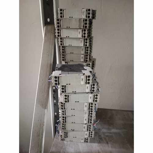 询价-继电器3rn1010-1cb00成色一般实物图