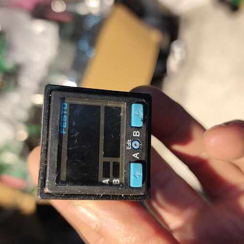 溢价-FESTO费斯托压力表SPAB-B2R-R18-2N-K1
