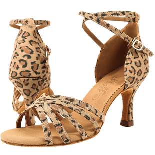 贝蒂拉丁舞鞋正品女软底跳舞鞋专业国标舞练功鞋中高跟舞蹈鞋211