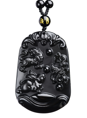 黑曜石虎兔龙三会牌寅卯辰吊坠