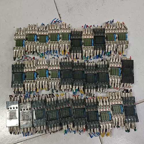 议价继电器AY33002 RT3S-24V，日本制造，实物拍