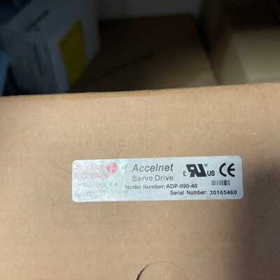 溢价-的accelnet控制器，型号ADP-090-40
