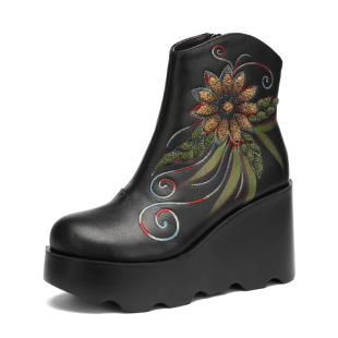 原创民族风绣花牛皮坡跟短靴彩绘堆沙防滑厚底圆头气质中国风女靴