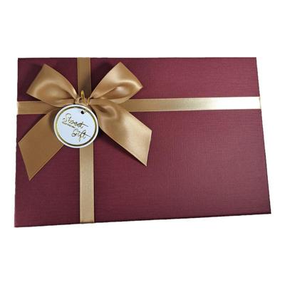 酒红色简约礼盒围巾衬衫礼物盒