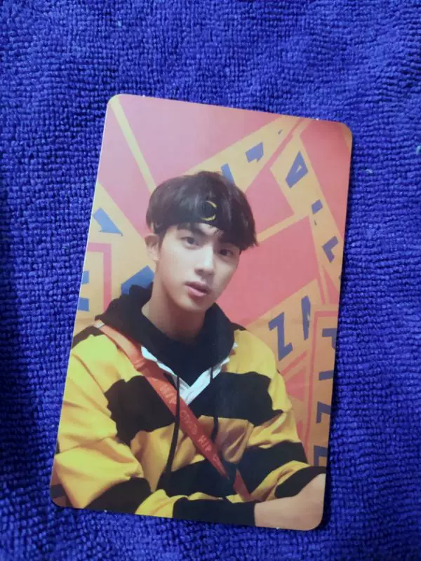 Spot BTS BTS Любите себя: альбом Card