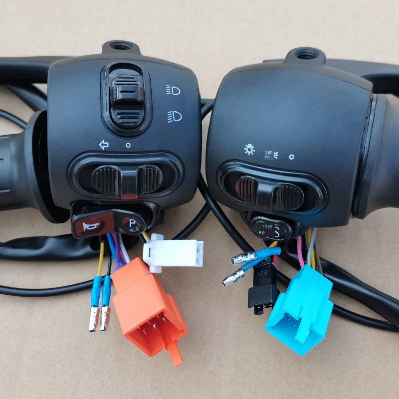 雅迪电动汽车电瓶汽车踏板车组合开关速度控制车把速度开关总成原