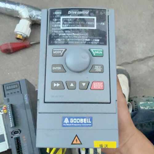 议价金钟G500G1K50P2K204TB0变频器维修