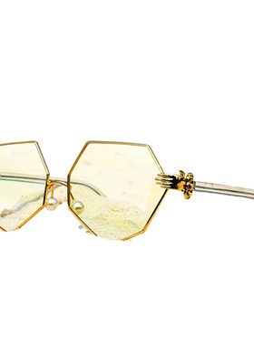 罕见七边形手抓框珍珠鼻托太阳镜