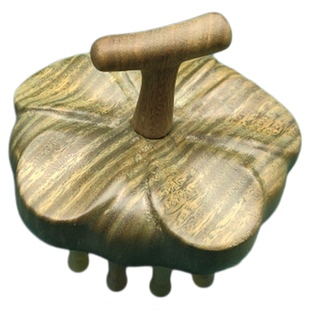 绿檀木花瓣28齿羊角按摩梳做工精细样子新颖按摩非常舒服