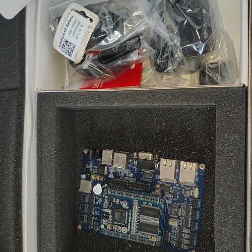 Atmel SAM4S Xplained评估板，ARM Co