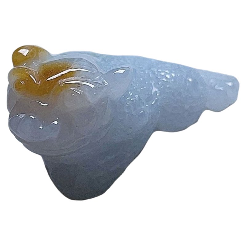 天然翡翠立体金蟾吊坠乳白飘黄绿