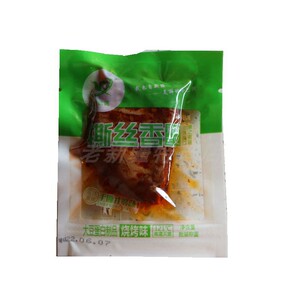 新疆阿勒泰素肉香辣麻辣手撕豆干