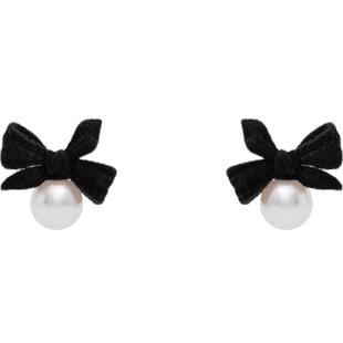 黑色蝴蝶结珍珠款耳环女2026新款高级耳钉小香风气质独特小巧耳饰