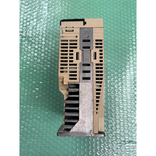 议价可维修SGDV5R5A01A750W安川驱动器二手拆机