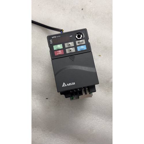 VFD007E21A 台达 变频器设备拆机