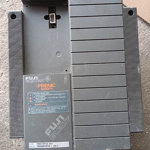 【询价】富士变频器FRN7.5P11S-4CX,没面板，。适用