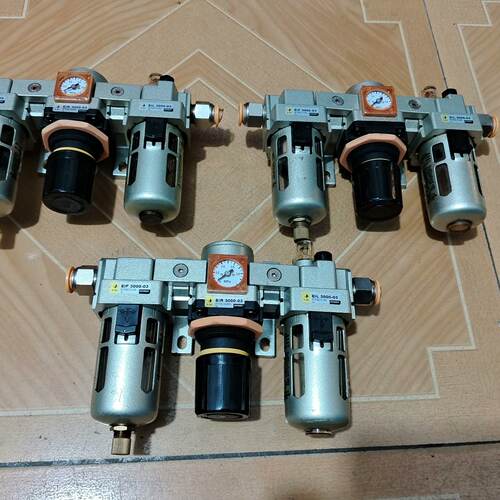 【询价】三联油水分离器EIR 3000-03，功能正常，成色为实图适用