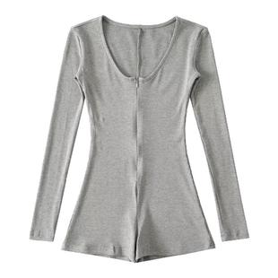 liviahome 美式辣妹连体短裤女性感纯色拉链长袖修身显瘦连体衣春