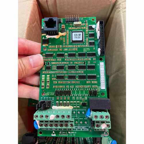 询价E5-M 0104 2601  蓝海华腾变频器主板