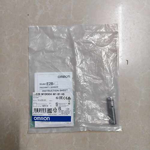 议价全新接近开关E2BM12KS04M1B维修