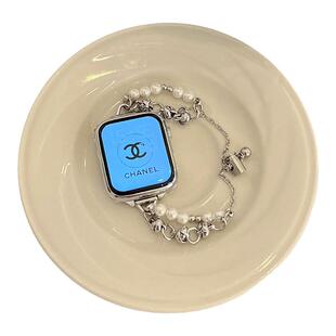 适用iwatch10表带applewatch s10新款S11夏天珍珠手链女生手表带苹果手表s9s8/7/6/5/4/se3透气小众替换带