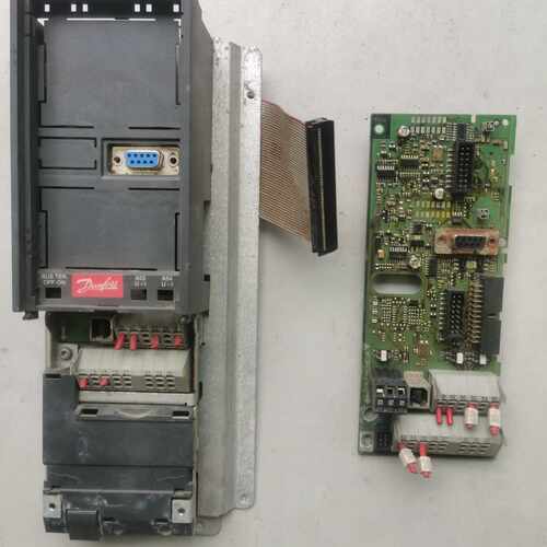 【请询价】1307002 A/068丹佛斯变频器FC301系列主板